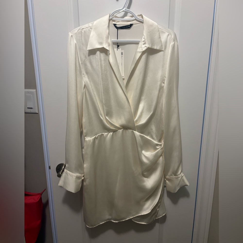 BNWT Zara Cream dress - Large